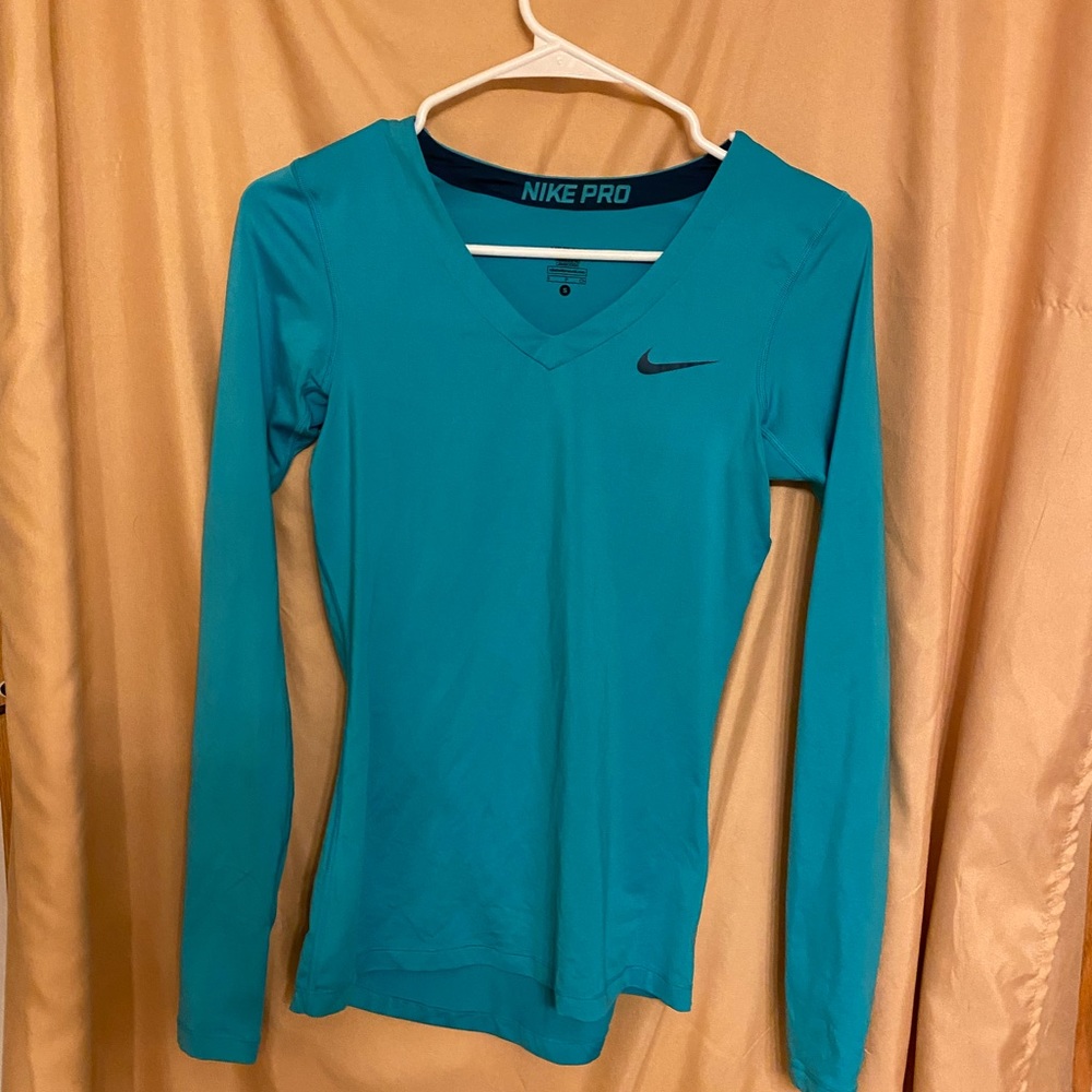 Nike pro long sleeve
